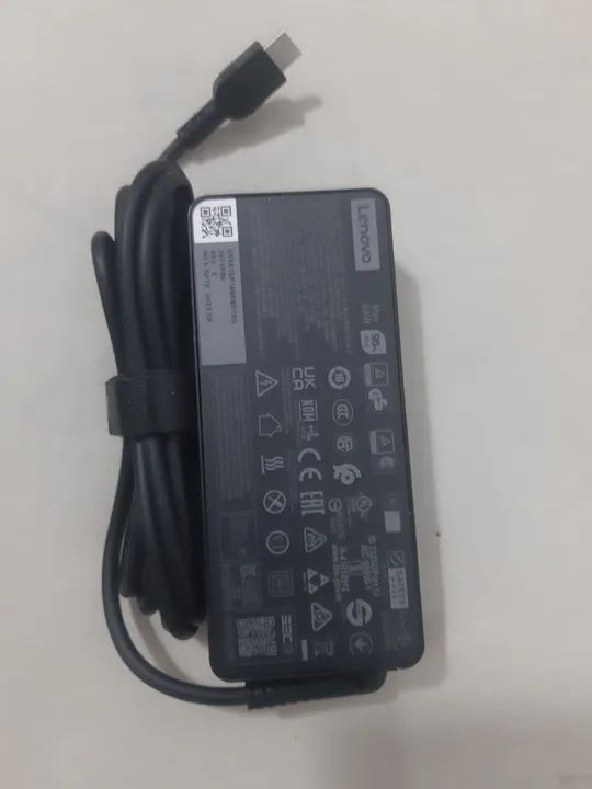 Cabo de alimentação e carregador original notebook Lenovo - Foto 4