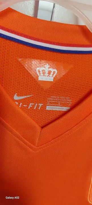 VENDO ESSA CAMISA ORIGINAL NIKE ( HOLANDA )USADA EM BOAS CONDIÇÕES;...(TAMANHO M) ADULTO. - Foto 5