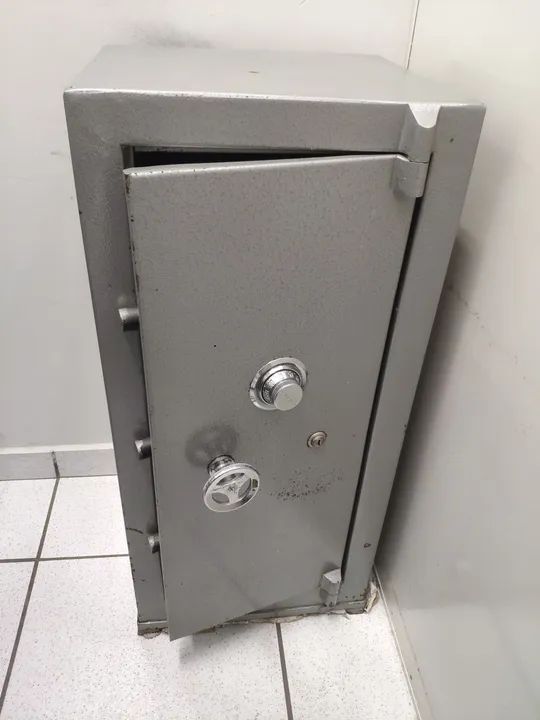 VENDO COFRE - Foto 2