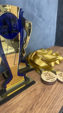 Trofeus  +198 anúncios na OLX Brasil