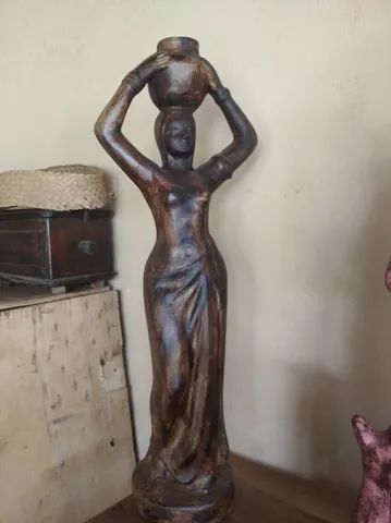 Estátua samaritana 64305472910978121