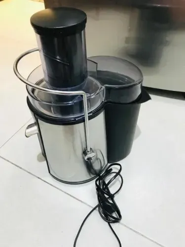 centrífuga de frutas e alimentos em inox juicer cadence plus 800 w 110v