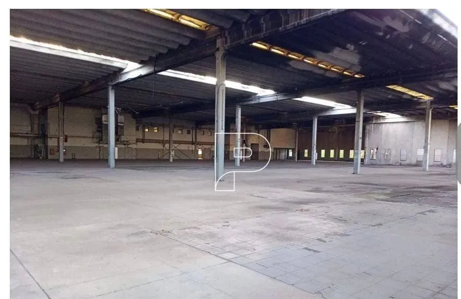 Galpão para Locação em Barueri - SP | 10.464 m² Construídos | Acesso Direto à Rod. Castelo