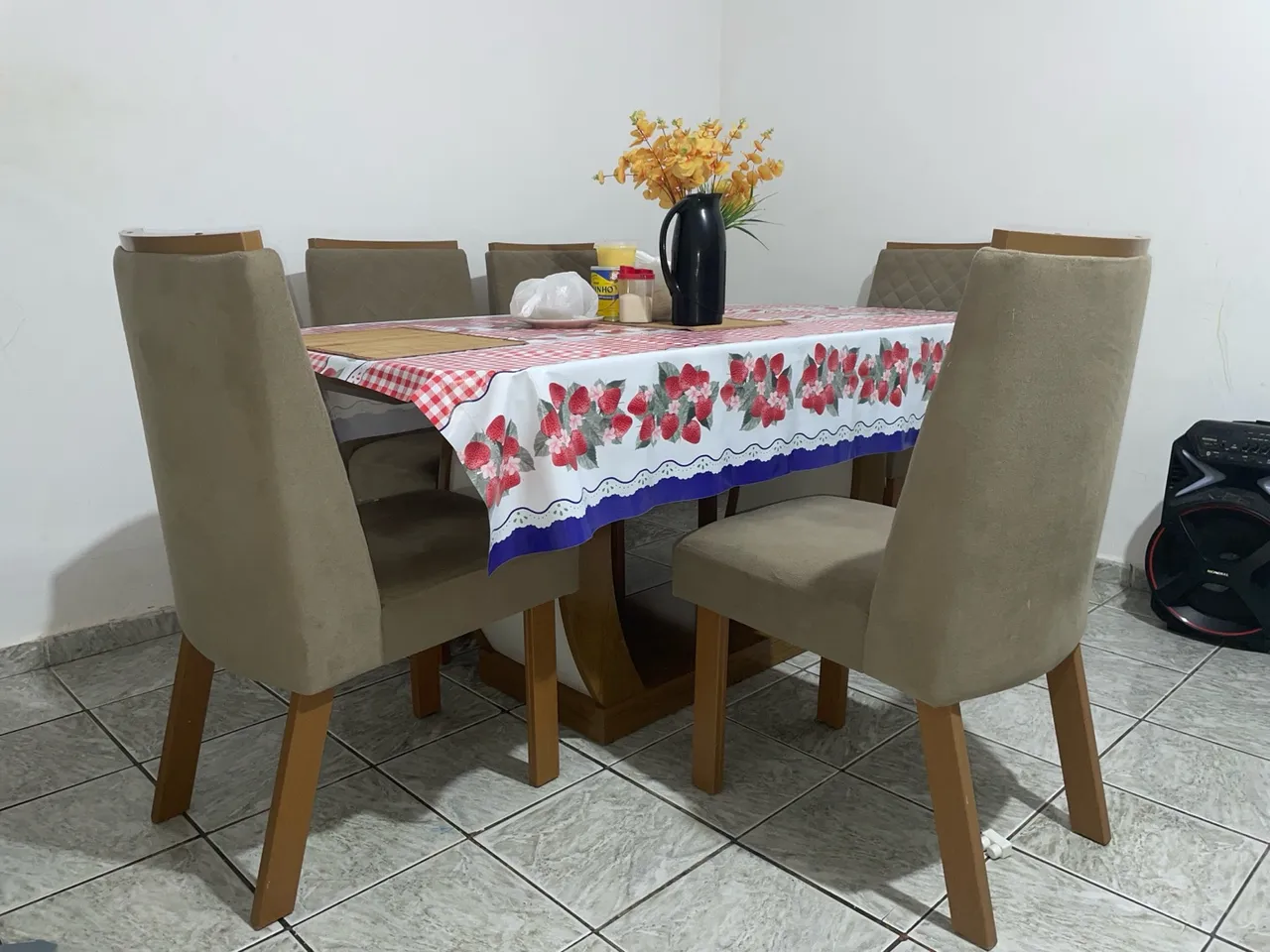 Mesa de Jantar 6 Cadeiras