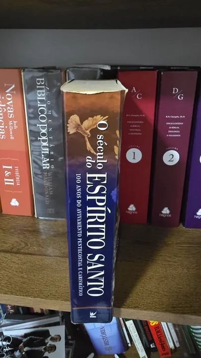Livro O Século do Espírito Santo - Vinson Synan - Foto 4