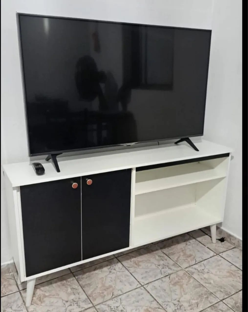 RACK PARA TV DE ATÉ 50 POLEGADAS 100% MDF COM ENTREGA GRÁTIS PARA TODA MANAUS  - Foto 4