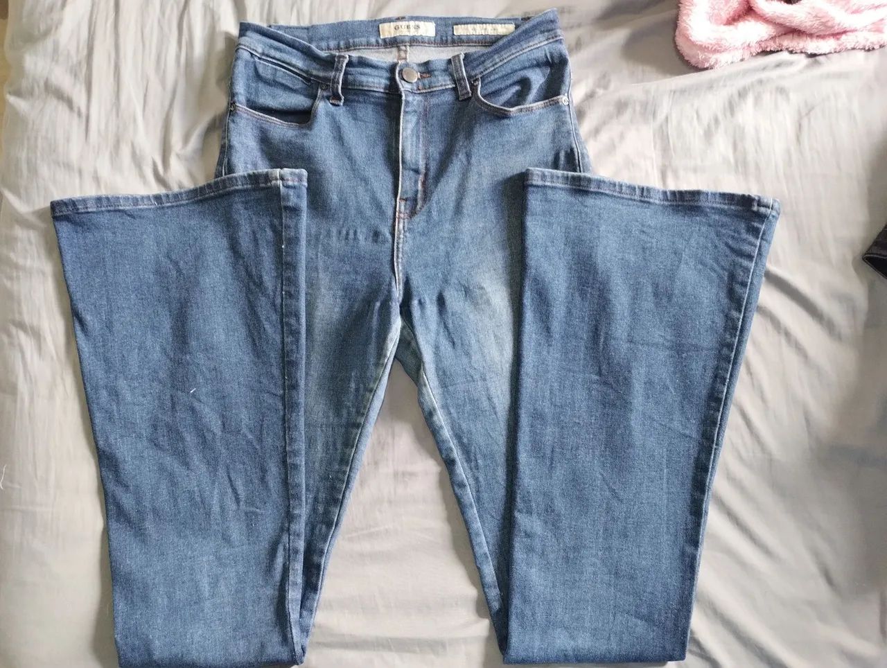 02 calças jeans, modelo flare, usadas - Foto 2