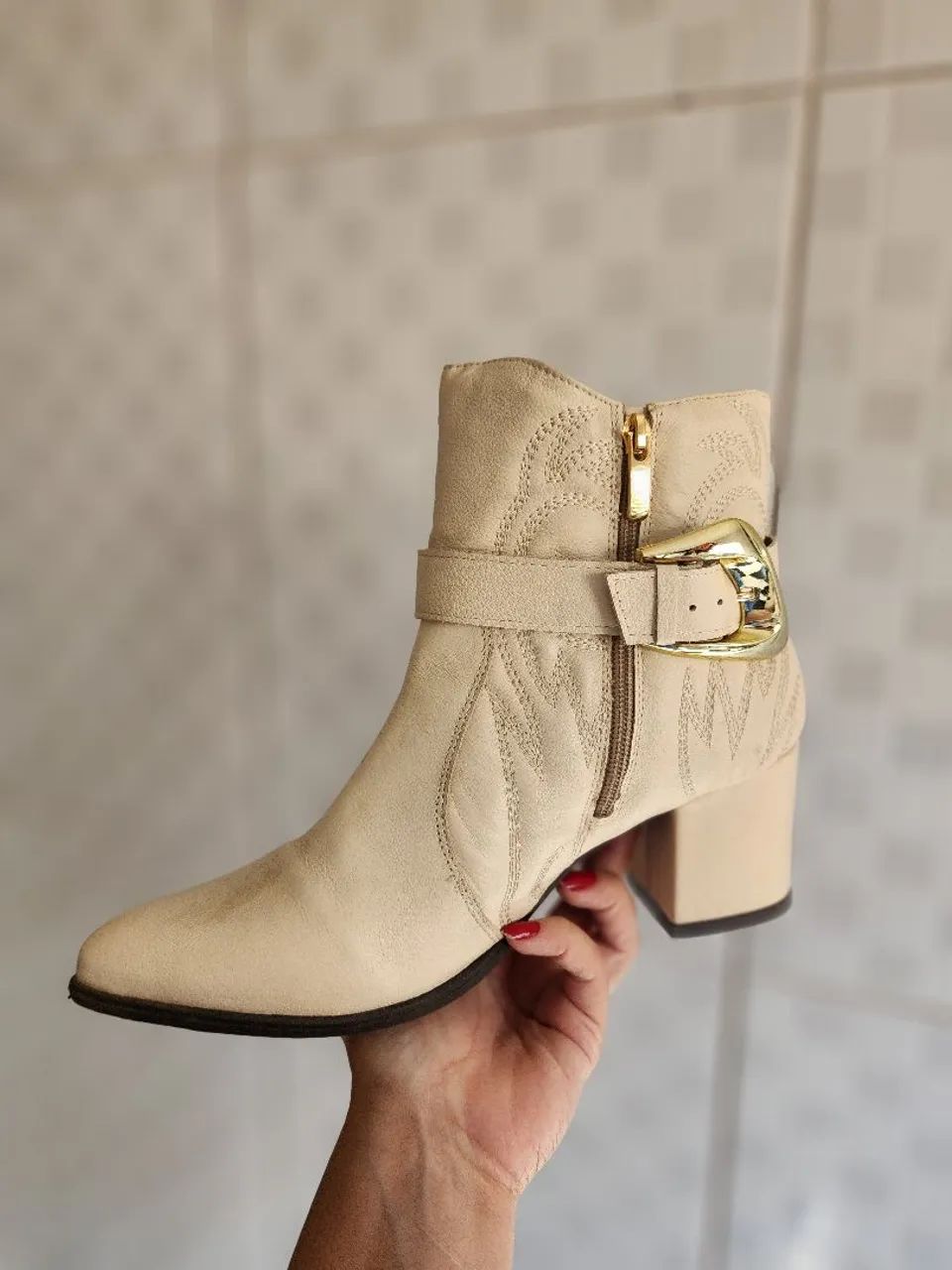 Bota orcade branca - Foto 2