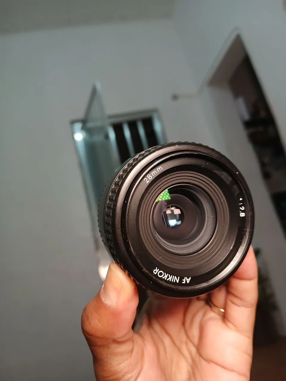 T*4様 Nikon AF Nikkor 28mm f/2.8D Amazon.co.jp: Nikon 単焦点レンズ Ai AF Nikkor 28mm f/2.8D フル