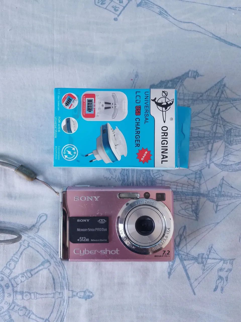 Câmera Digital Sony Cyber-shot 7.2 Megapixels