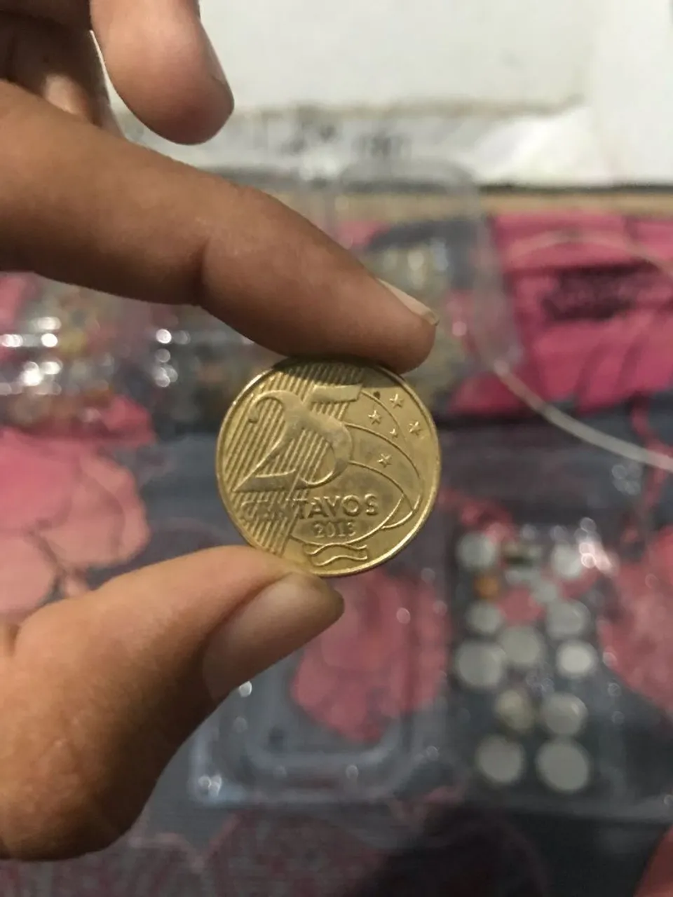 Moeda de 25 centavos 2013 invertida