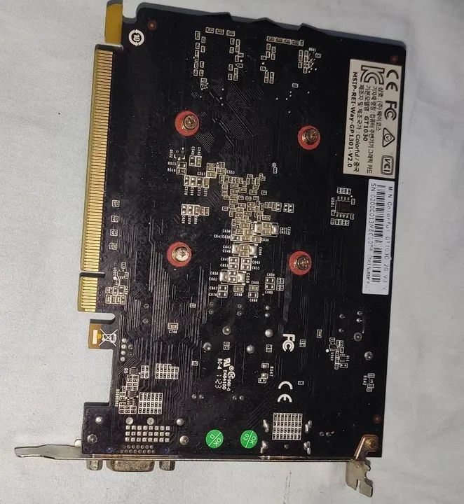 Placa de vídeo GT 1030 2GB  - Foto 2