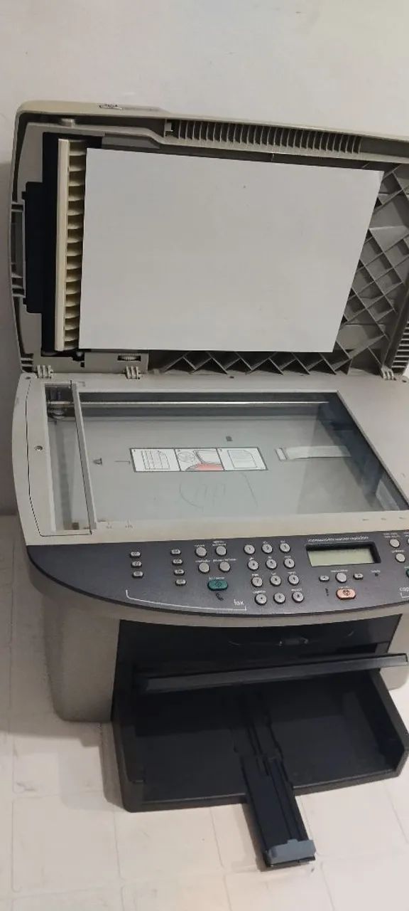 Impressora HP LaserJet 3030 - Foto 4