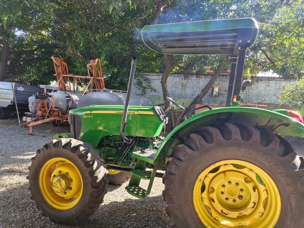 Trator John Deere 5075E - Foto 5
