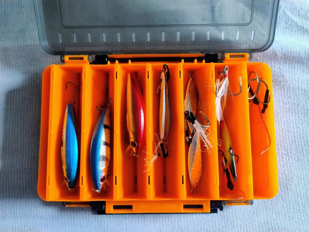 Materiais de pesca variados  - Foto 5