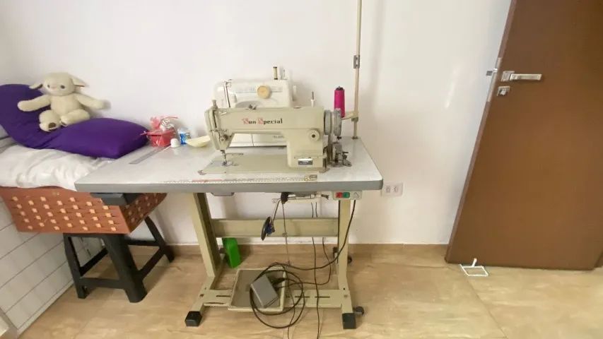 Maquina de Costura industrial Reta - Foto 2