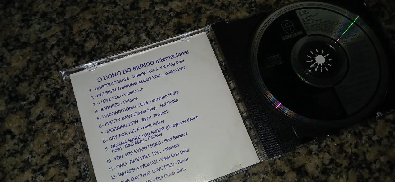 CD O Dono do Mundo - Internacional (original) - Foto 3