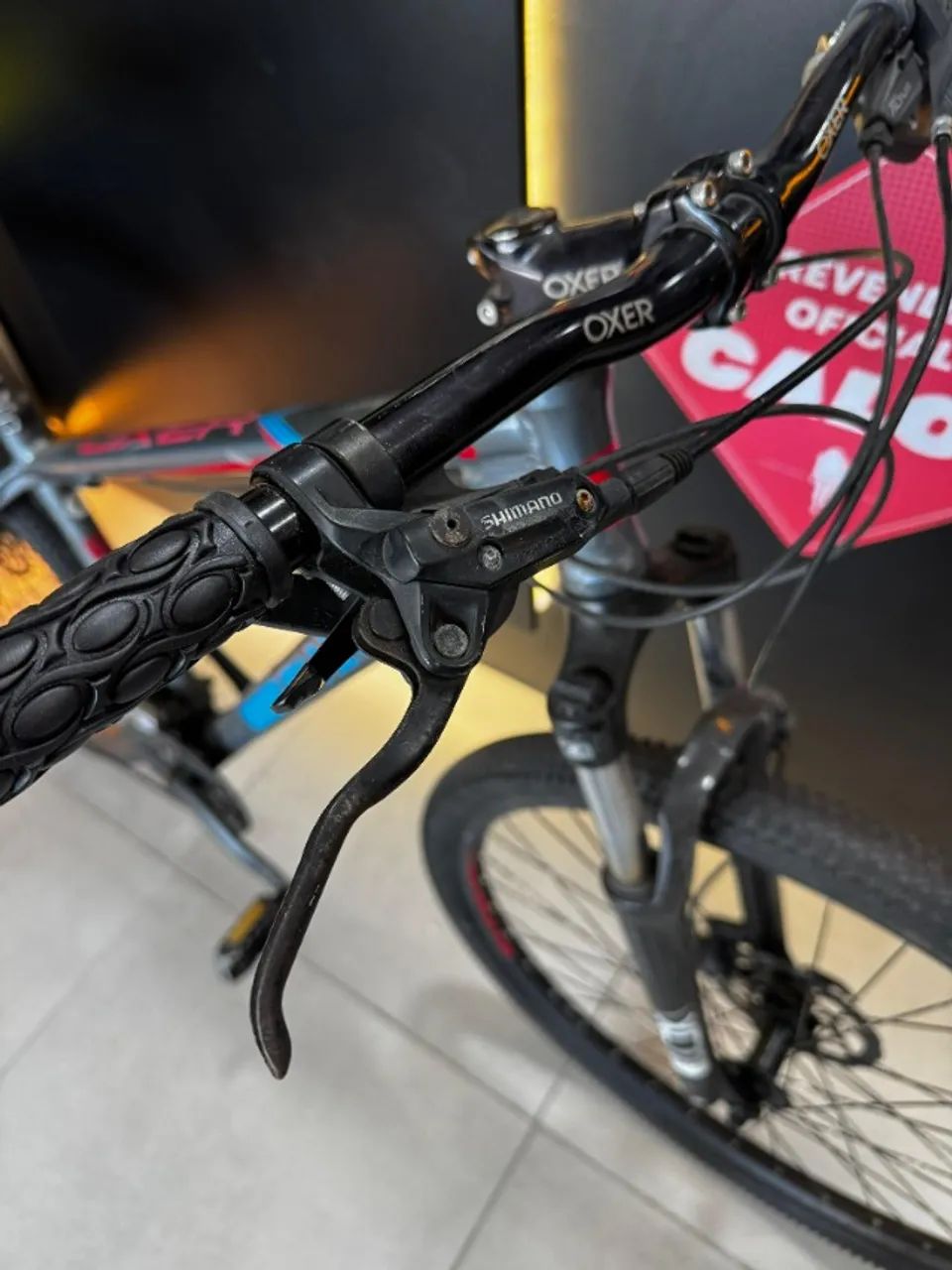 Bike aro 29 freio hidraulico Shimano altus acera 27 velocidades Oxer - Foto 3