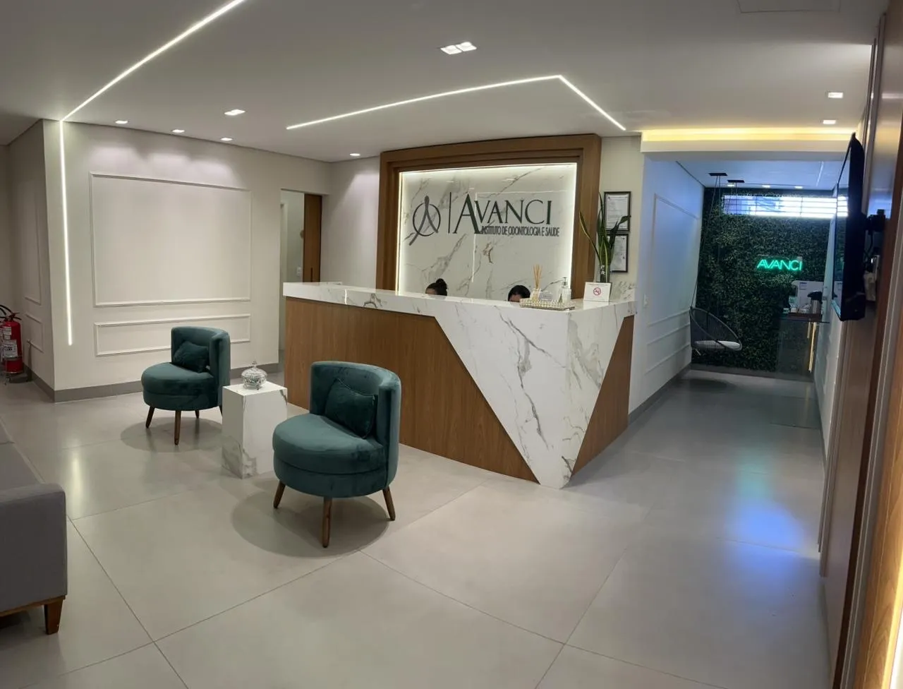 Alugo sala comercial para profissionais da área da saúde 
