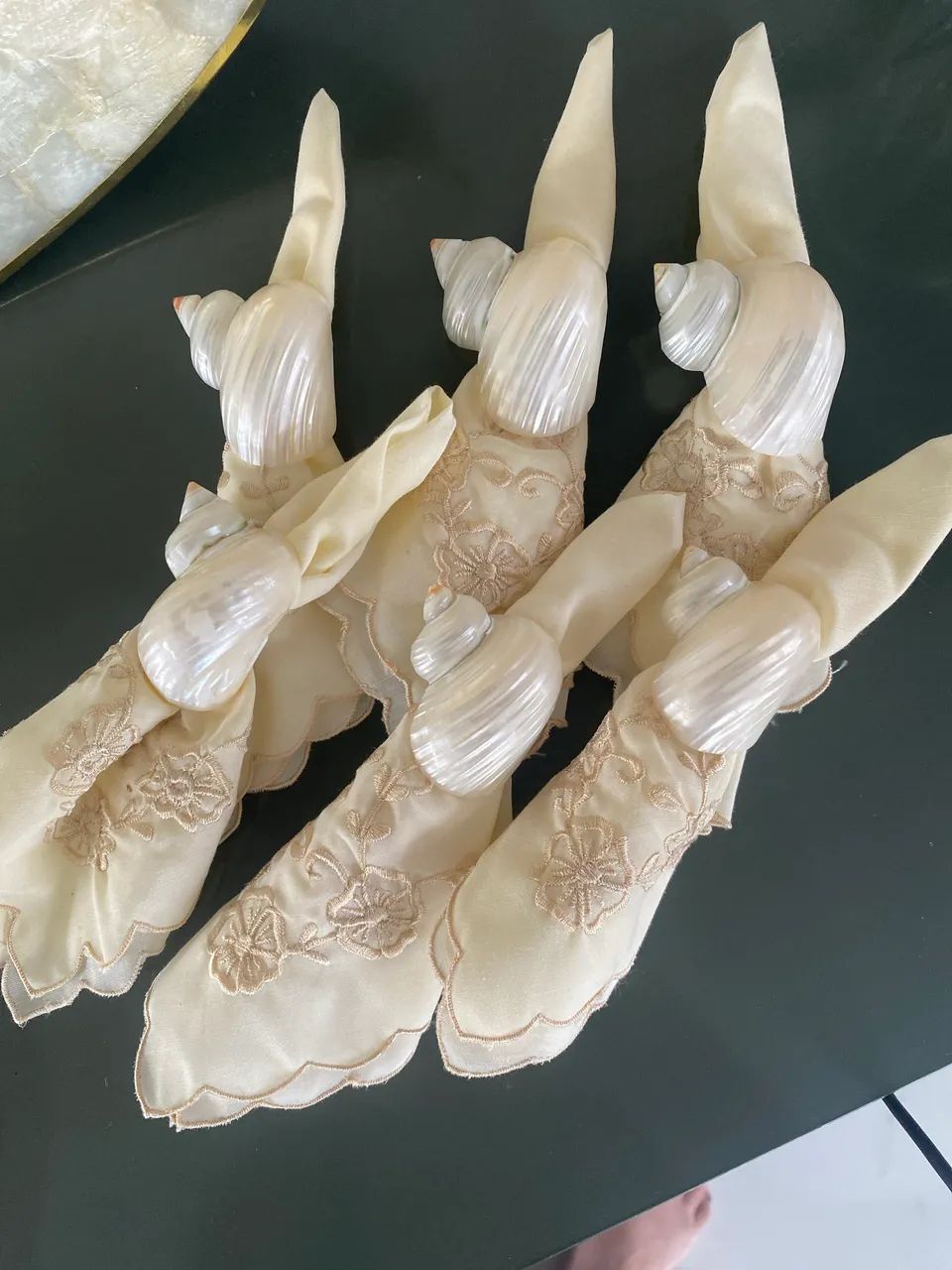 Conjunto de mesa posta feitas com concha de capiz  - Foto 5