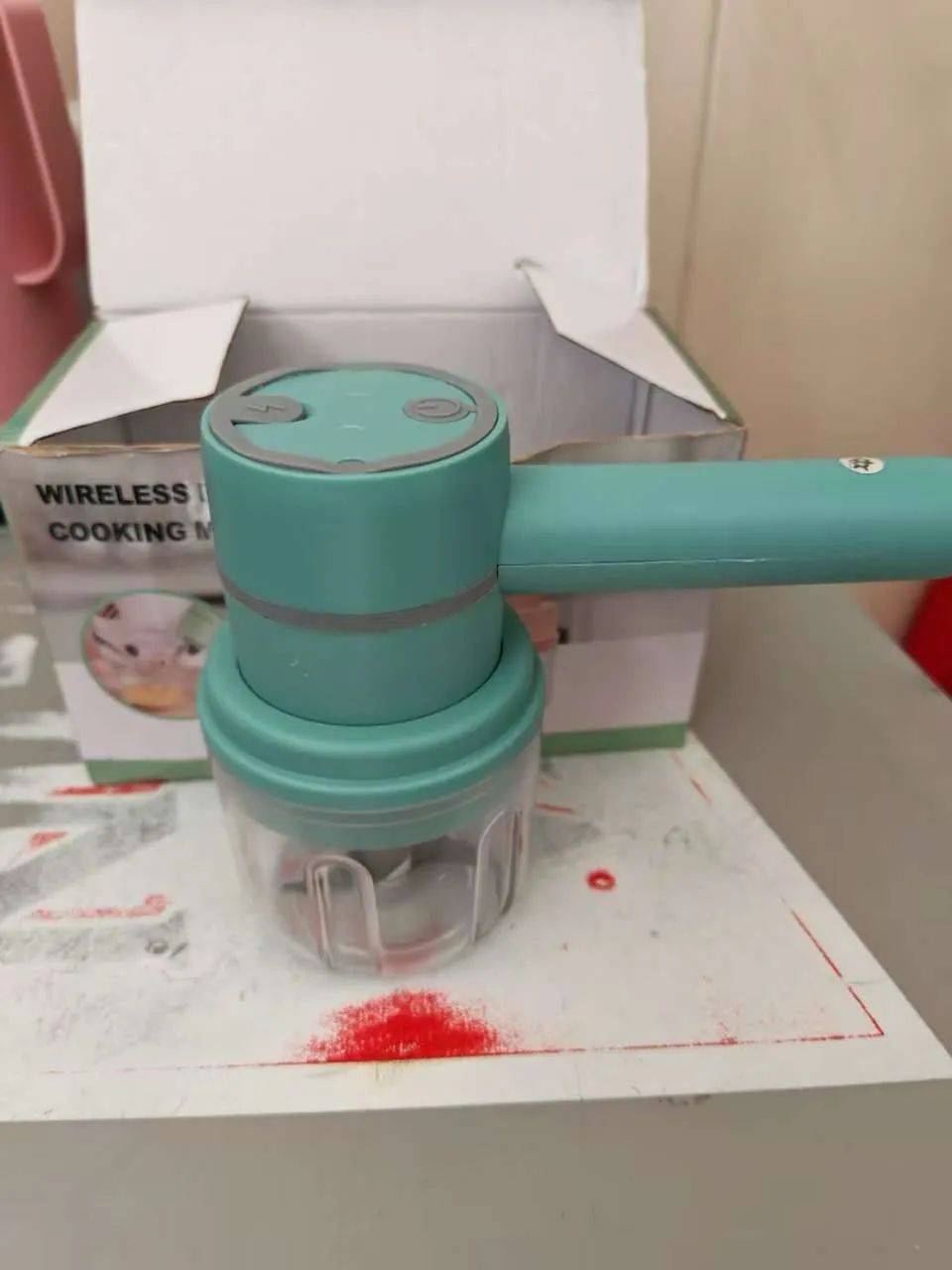 Mini batedeira e processador de alimentos elétrico recarregável - Foto 2