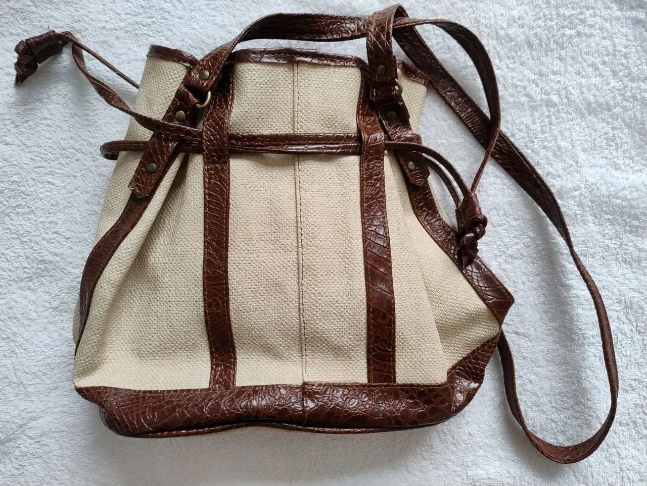 Bolsa de Ombro Vintage em Couro e Lona - Foto 2