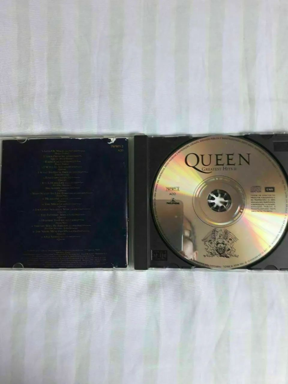 VENDO CD QUEEN GREATEST HITS II  - Foto 2