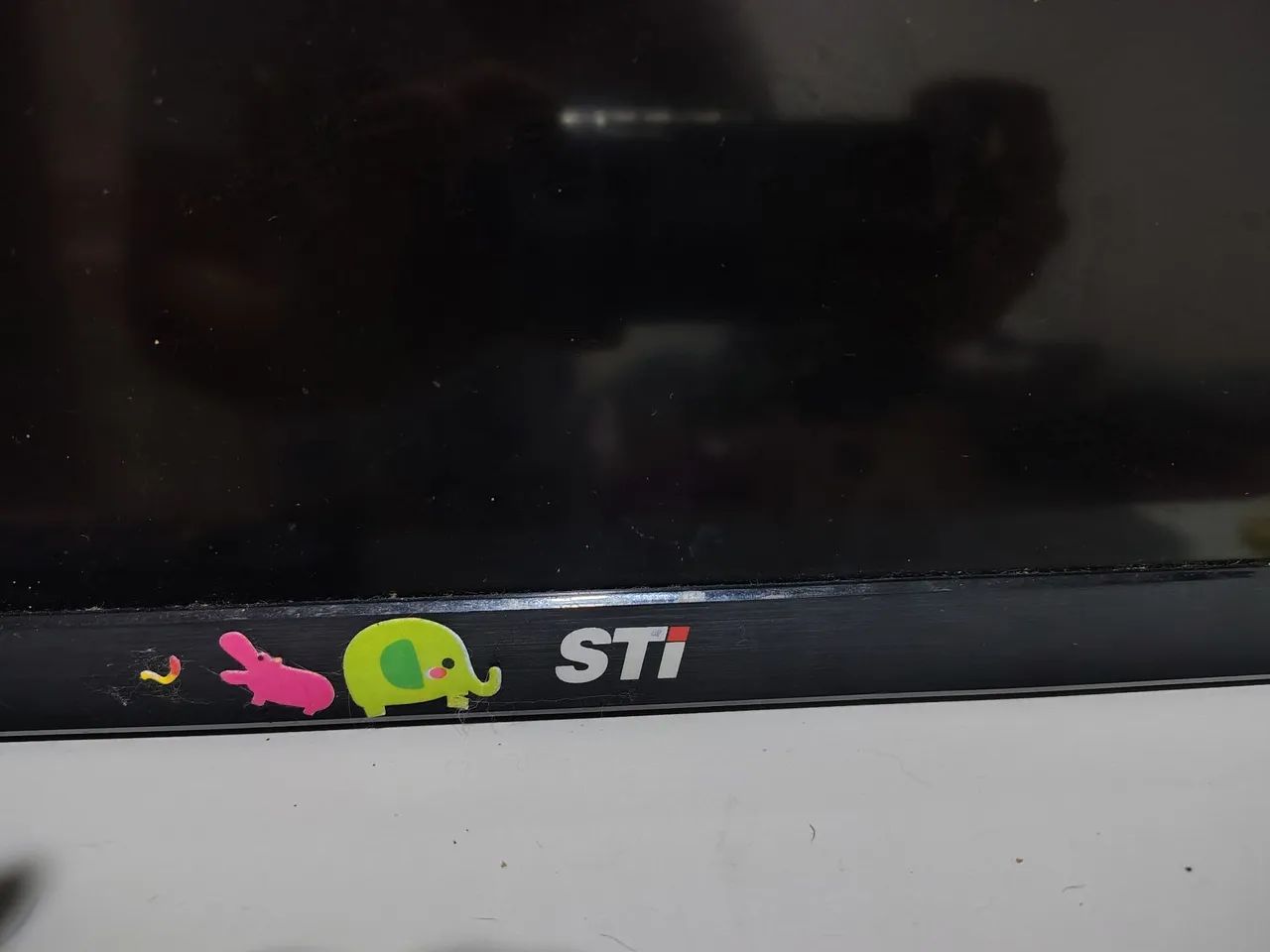 TELEVISÃO SEMP COM DEFEITO 