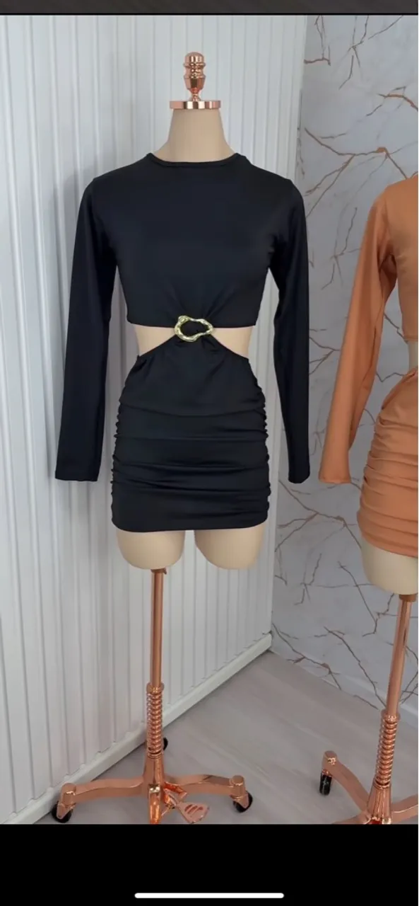 Vestido fivela