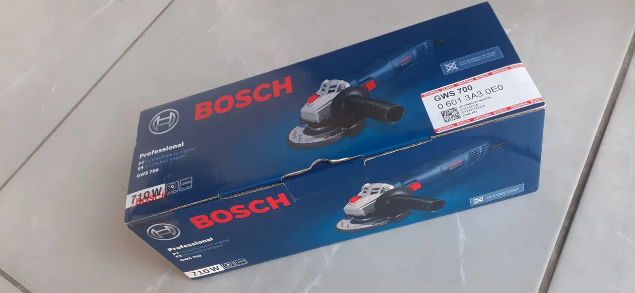 Esmerilhadeira Angular Bosch GWS 700 710W