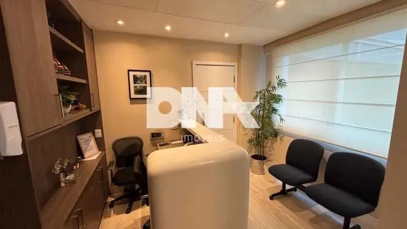 Sala : / Comercial / Botafogo