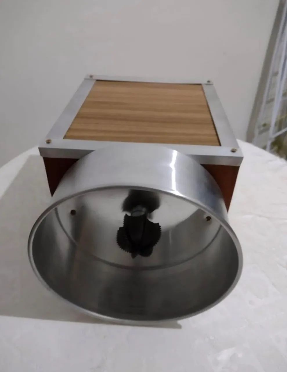 Coconut grater64310978379649120