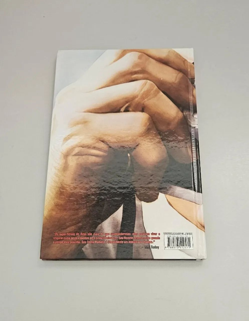 Marvels - Kurt Busiek e Alex Ross - Foto 2