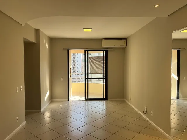 Apartamento à venda, 3 dormitórios, Centro, Florianópolis