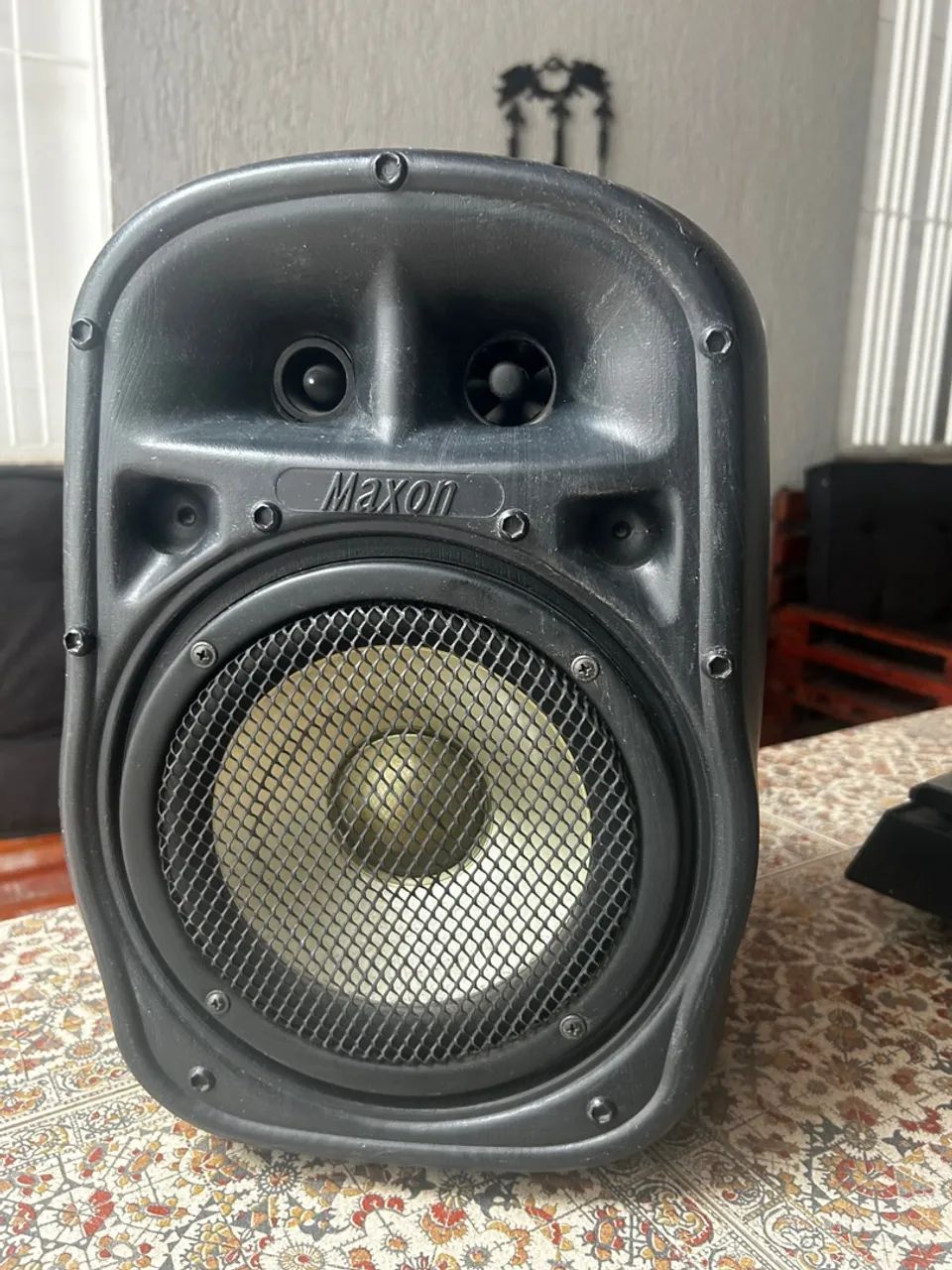 Caixa de Som Máximo