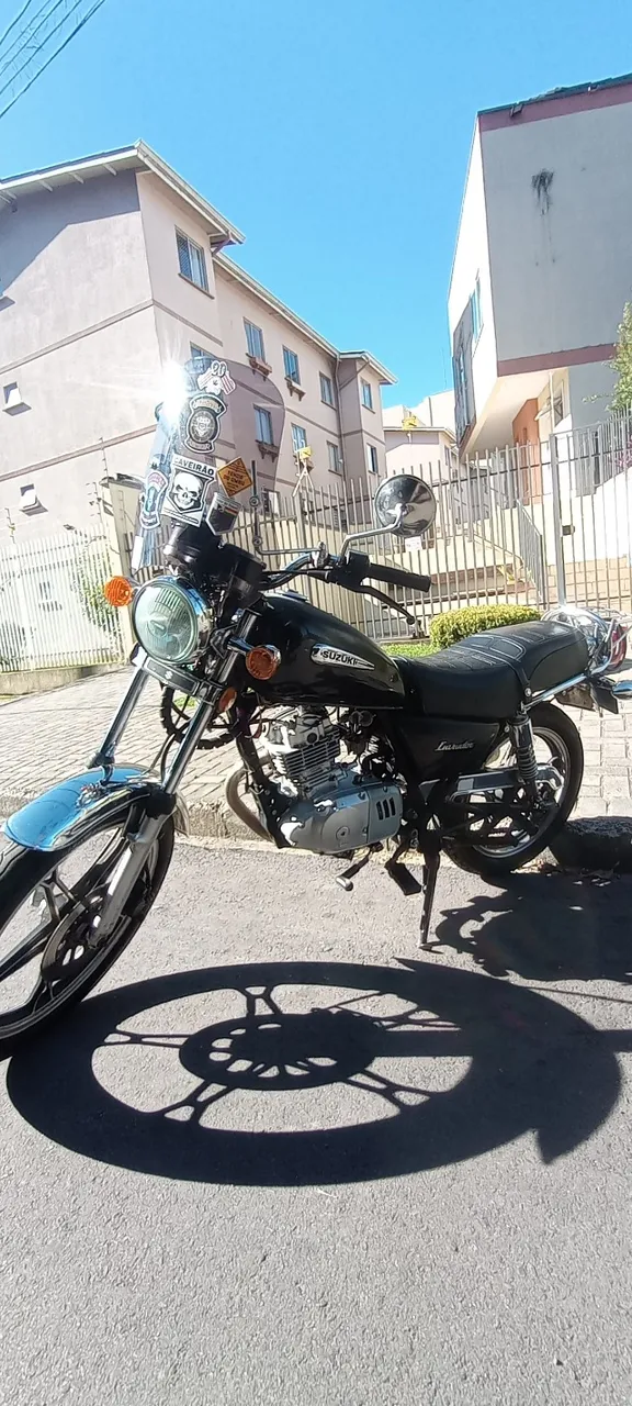 Suzuki Intruder 125cc 2008 -particular