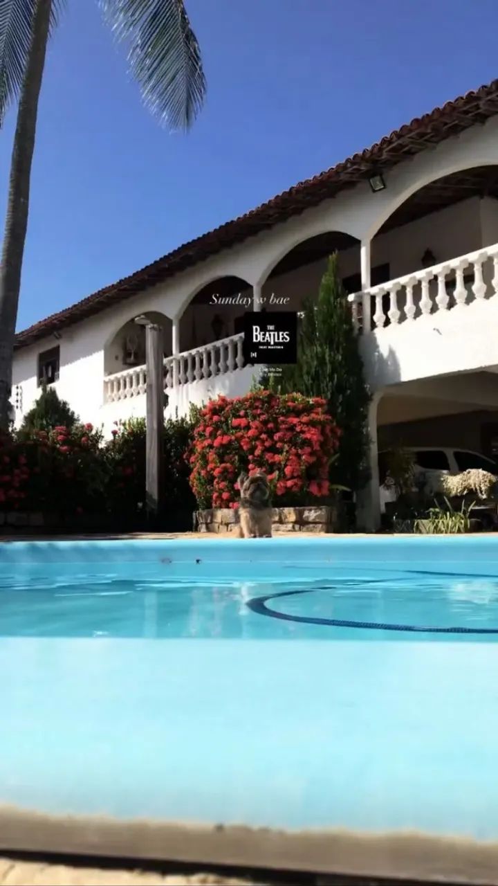 Oasis de tranquilidade a poucos passos da Praia de Cotovelo com amplos espaços.
