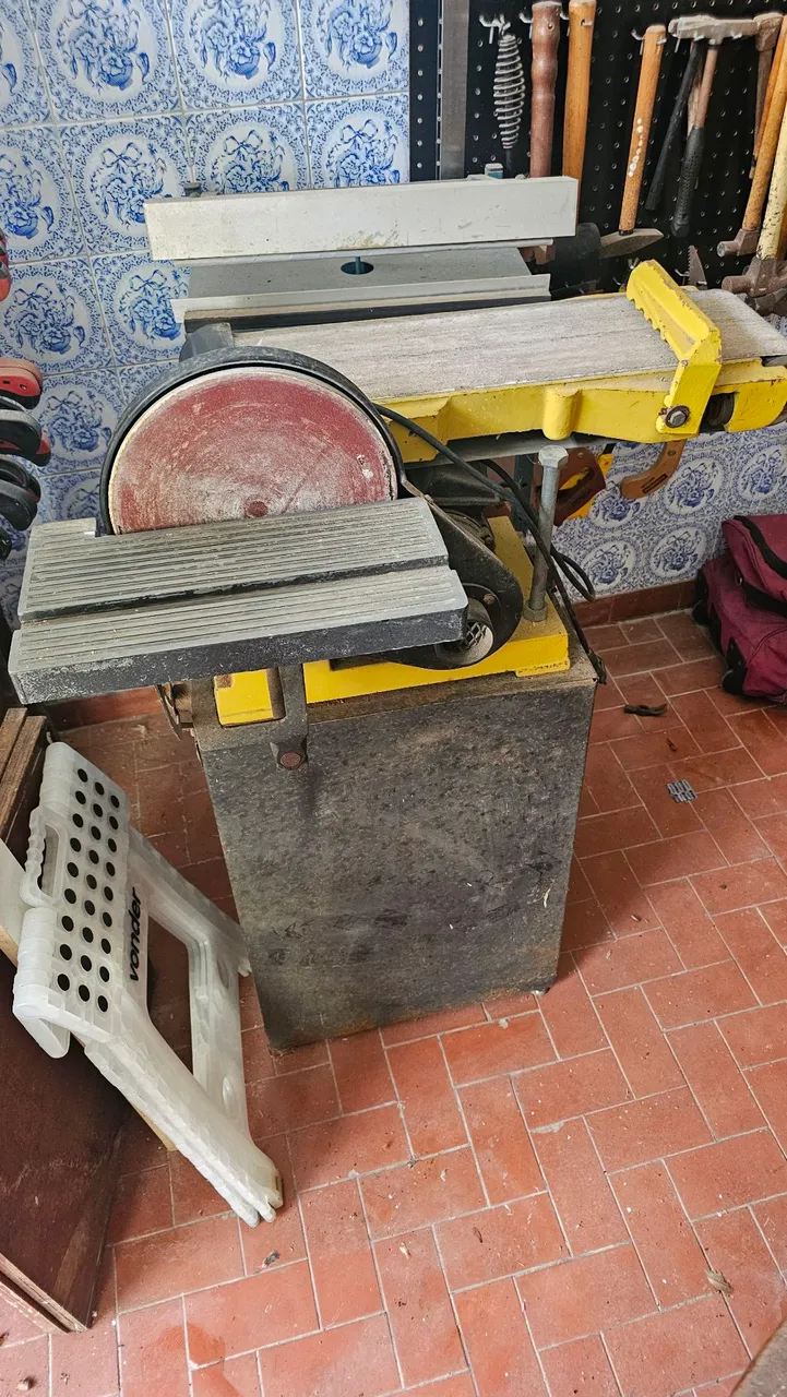 Lixadeira de Bancada Combinada Ferrari