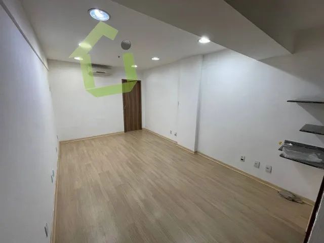 ALUGUEL - Sala Comercial com 46m² no Edifício Plaza - Foto 2