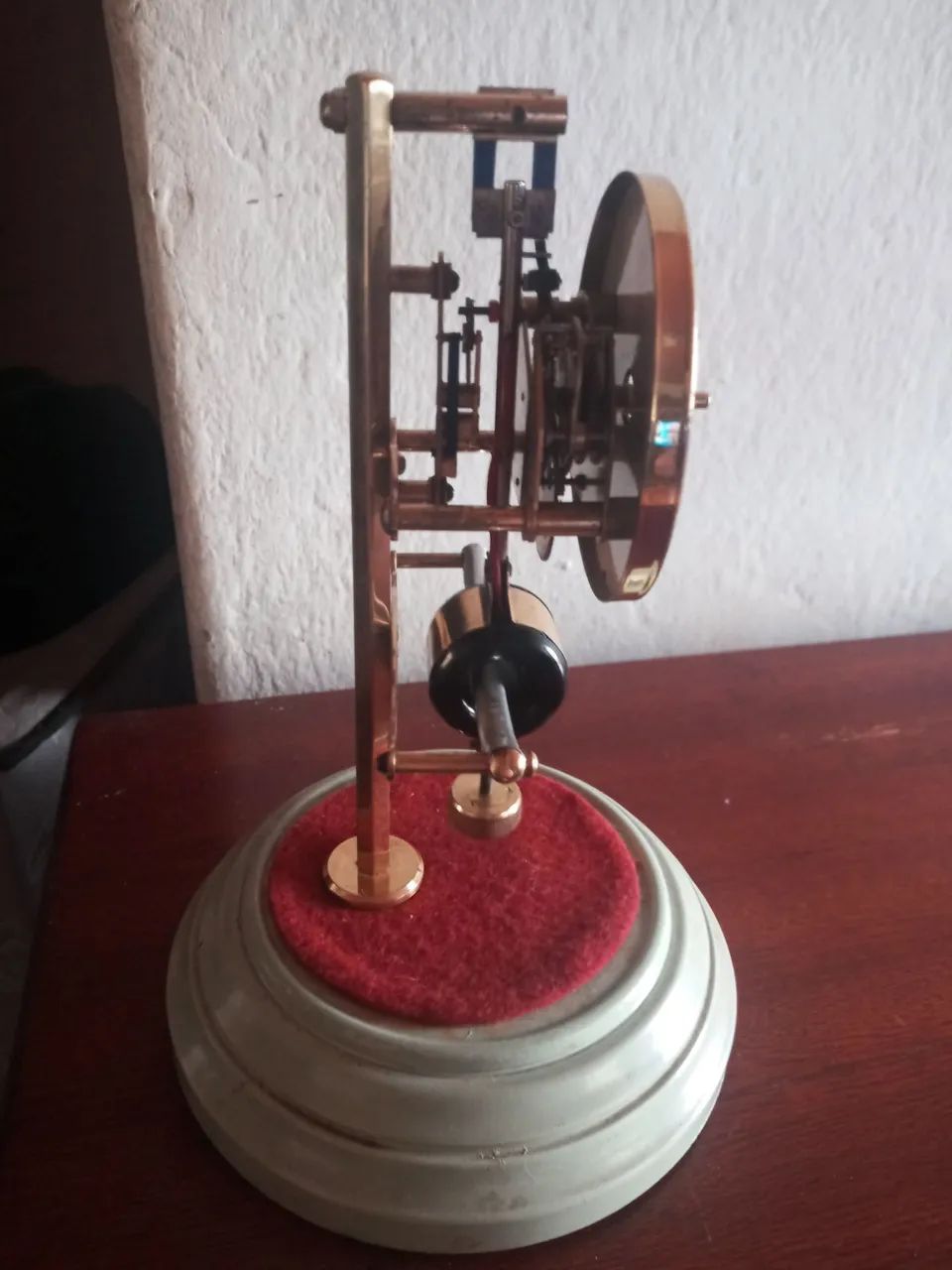 Relógio Tagus de Mesa Antigo com Cúpula de Vidro - Foto 2