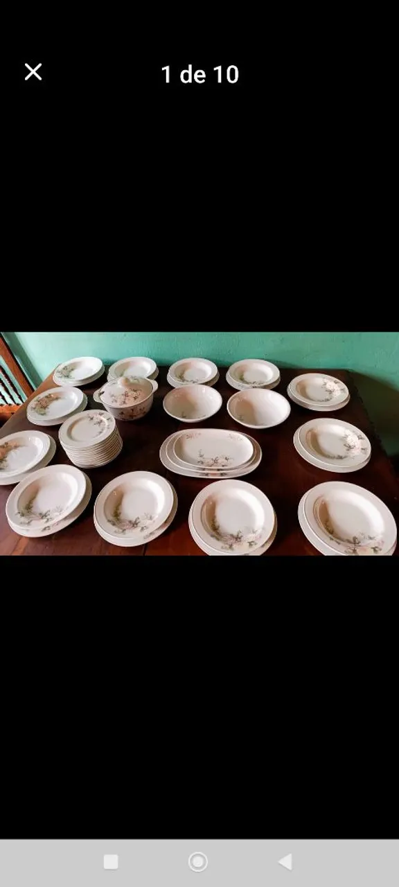 Conjunto de Louças Antigas