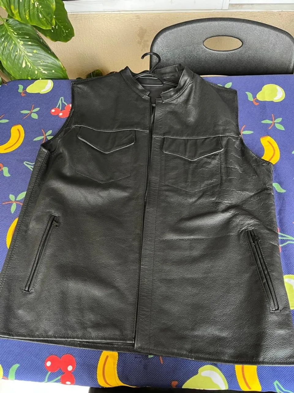 Colete de Couro Masculino - Estilo Motociclista