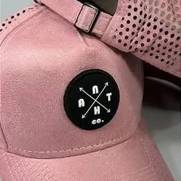 BONÉ FURADINHO PADRÃO ROSA - Foto 3