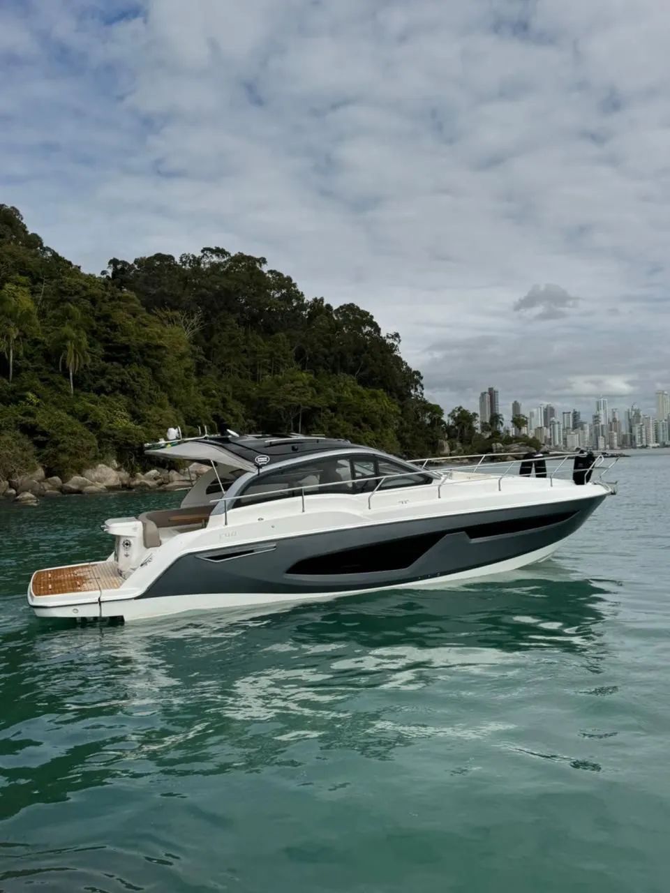 Sessa C 400 HT - 2021 x2 Volvo D4 300 HP ñ Phantom Triton Nx Fs Sedna Real - Foto 2