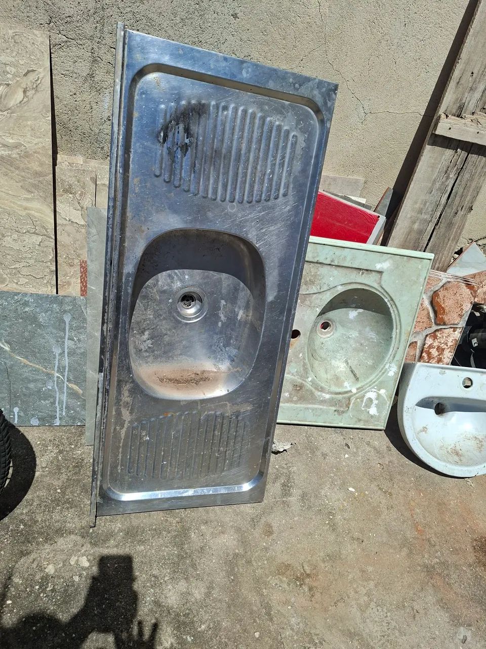 Vende-se 3 pia sendo que a da cozinha e da itatiaia  - Foto 3