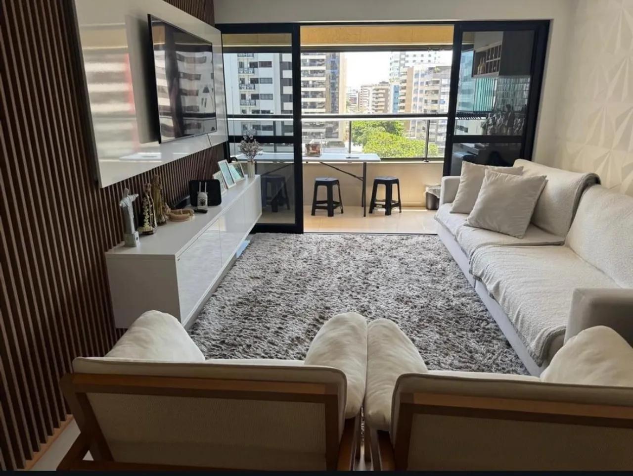 J.N Alugo Apto de Luxo de 138 m² na 1° quadra da Praia de Jatiúca.