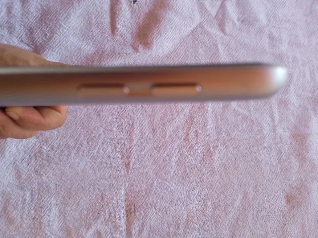 Vende-se IPAD 5 geração 32gb - Foto 3