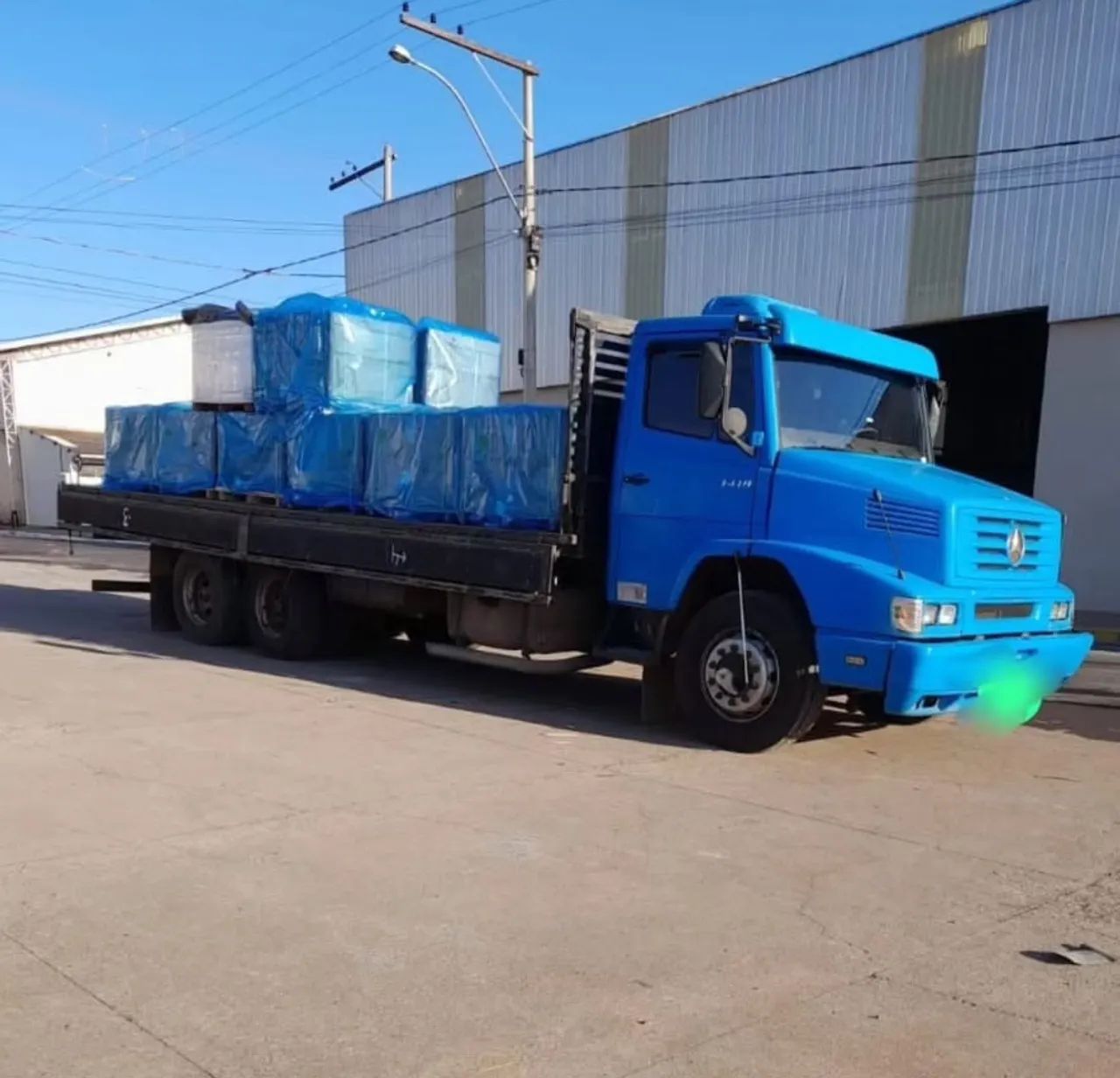 CAMINHAO TRUCK 6x2 - Foto 8