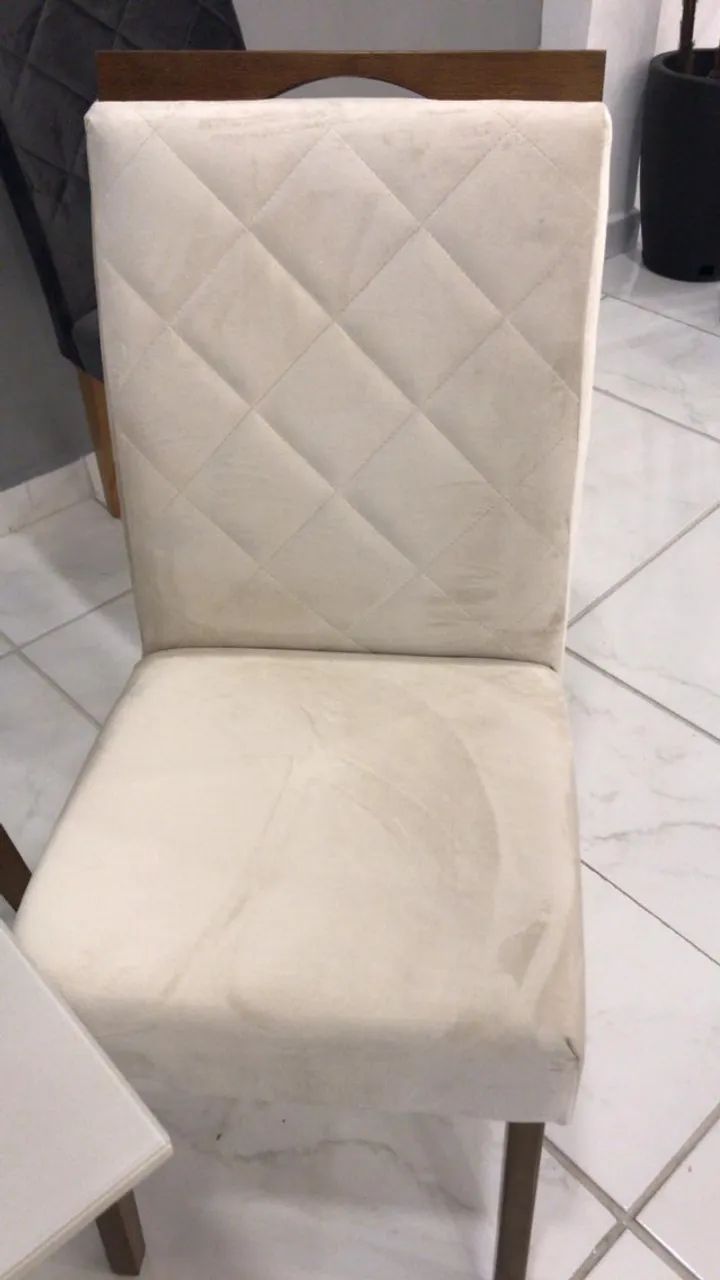 Cadeiras de sala de jantar , novas na caixa
