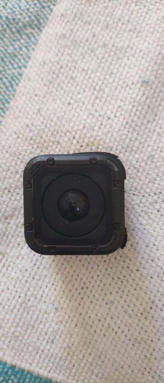 Câmera de Ação GoPro session 4 para retirada de peças